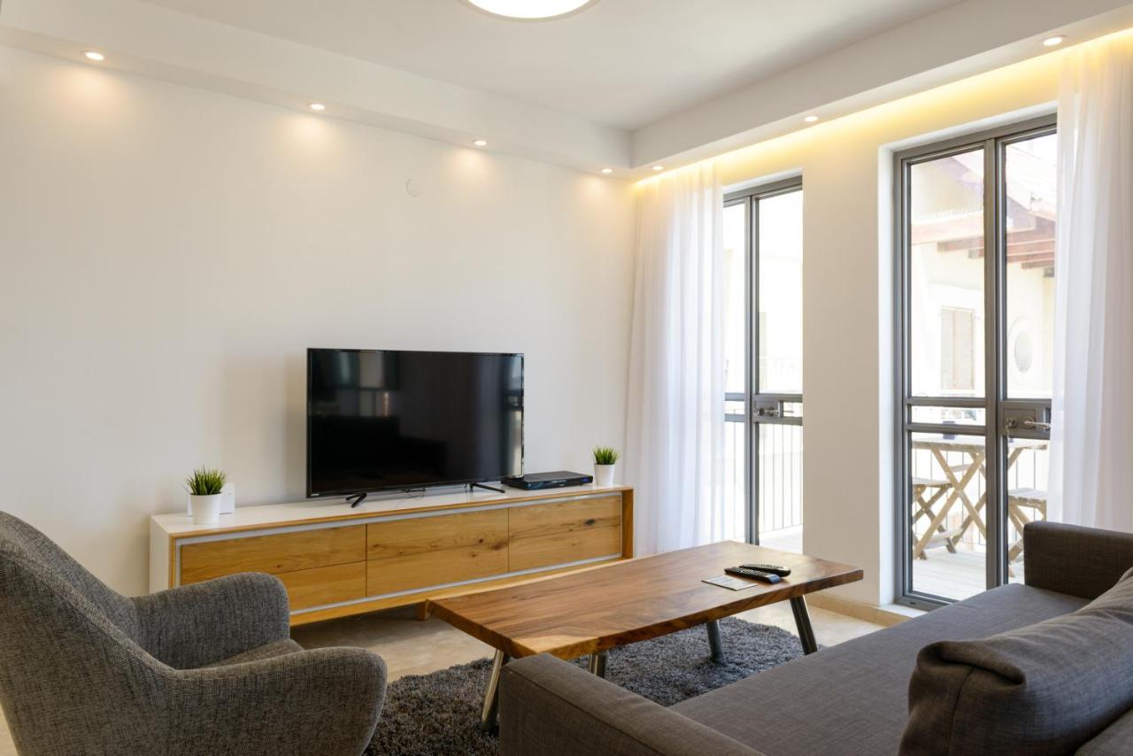 6 Ben Azariah - By Beach Apartments Tlv Tel Aviv Esterno foto